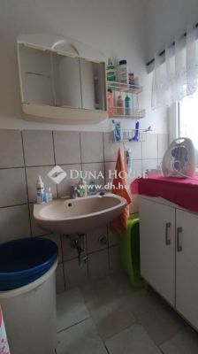 Eladó családi ház Himesháza