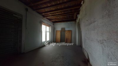 Eladó egyéb ipari ingatlan Kazincbarcika