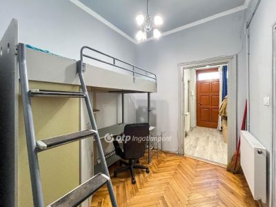 Eladó lakás Győr