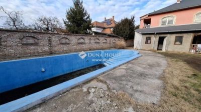 Eladó családi ház Budapest