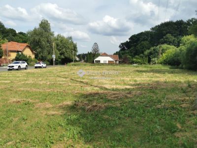 Eladó lakóövezeti telek Miskolc