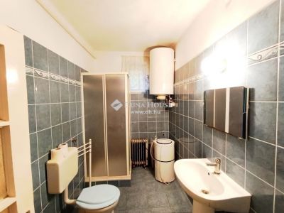 Eladó családi ház Tápiószentmárton