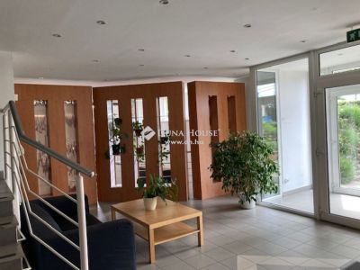 Kiadó irodahelység irodaházban Budapest