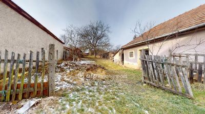 Eladó családi ház Hangács