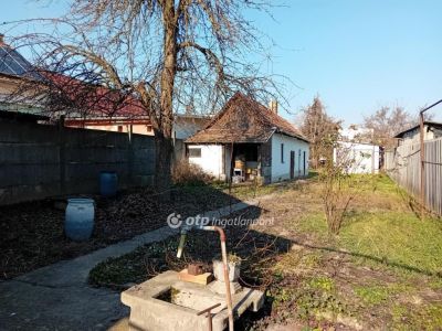 Eladó családi ház Biharkeresztes