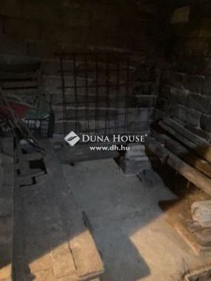 Eladó üdülőövezeti telek Bicske