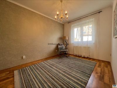 Kiadó sorház Budapest