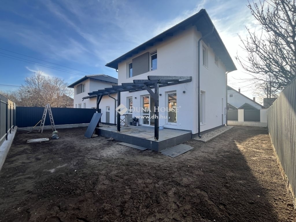 Eladó ikerház Budapest