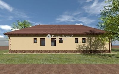 Eladó családi ház Monor