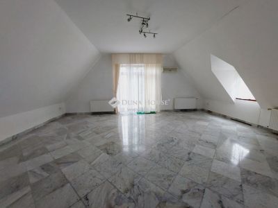 Kiadó családi ház Budapest