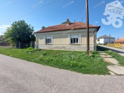 Eladó családi ház Fülöpszállás
