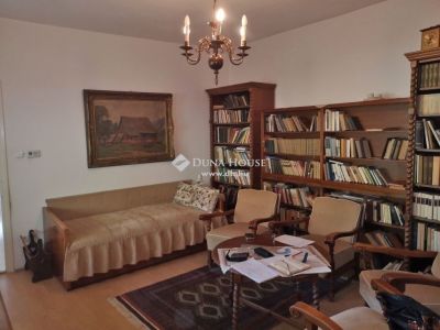 Eladó családi ház Monor
