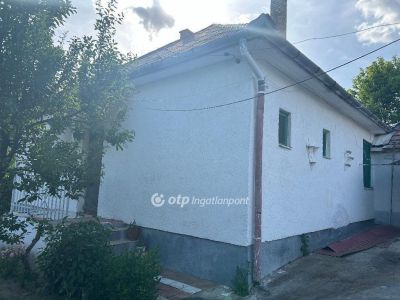 Eladó családi ház Nyírlugos