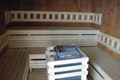 Eladó egyéb ipari ingatlan Cegléd