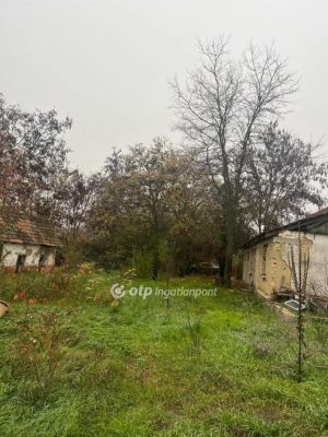 Eladó családi ház Tápiószele