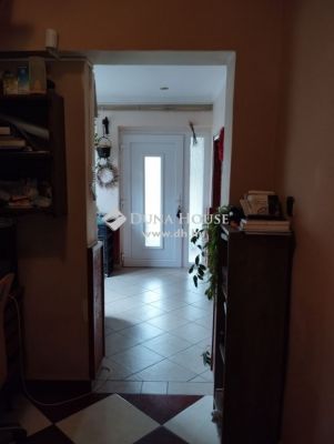 Eladó családi ház Berhida