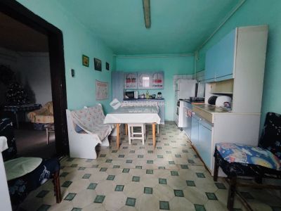Eladó családi ház Perkáta