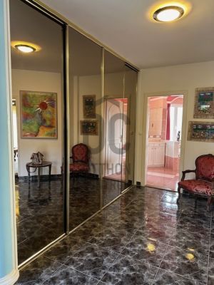 Eladó családi ház Budapest