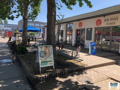 Kiadó utcai bejáratú üzlethelység Szigetszentmiklós