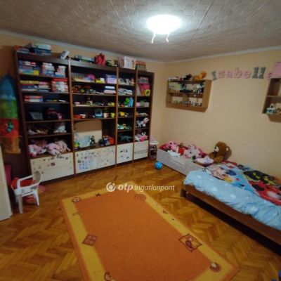 Eladó családi ház Borsodnádasd