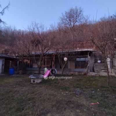 Eladó családi ház Borsodnádasd