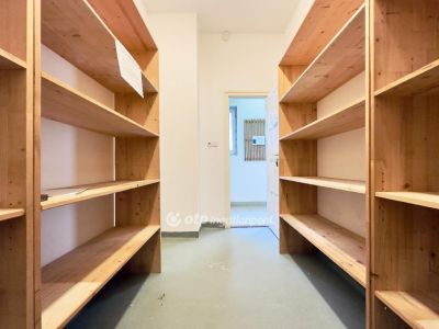 Eladó ipari terület Diósd