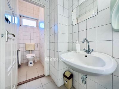 Eladó ipari terület Diósd