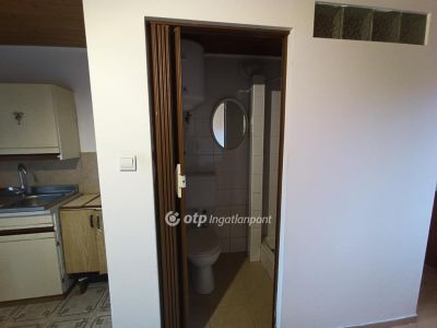 Eladó nyaraló Monor Monorierdő