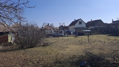 Eladó lakóövezeti telek Pilis