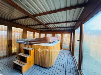 Eladó szálloda, hotel, panzió Hajdúszoboszló