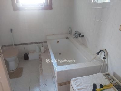 Eladó szálloda, hotel, panzió Hajdúszoboszló