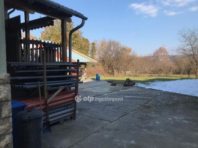 Eladó családi ház Sásd