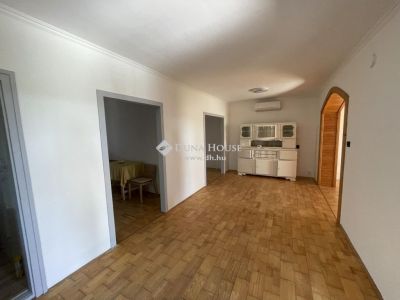 Kiadó családi ház Kecskemét