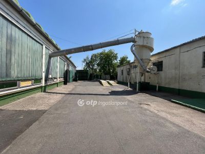 Eladó ipari terület Debrecen