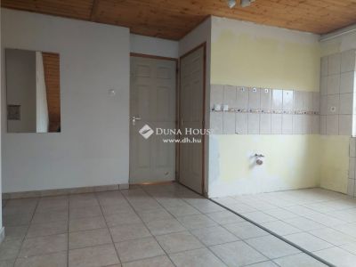 Eladó családi ház Bonyhád