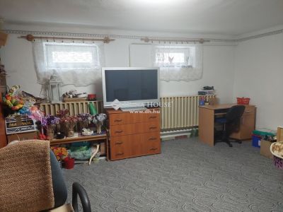 Eladó családi ház Bonyhád