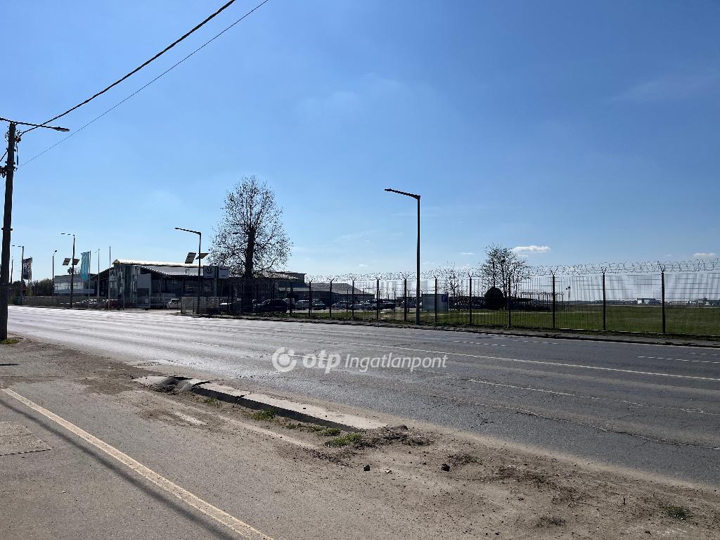 Eladó lakóövezeti telek Debrecen