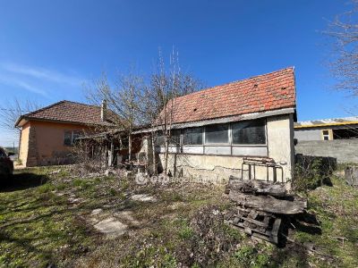 Eladó lakóövezeti telek Debrecen