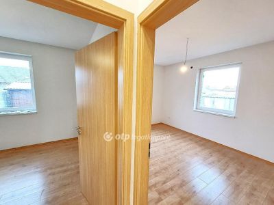 Eladó családi ház Nagykőrös