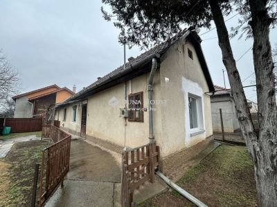 Eladó házrész Vecsés