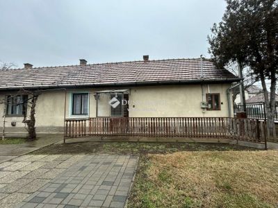 Eladó házrész Vecsés