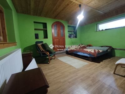 Eladó családi ház Százhalombatta