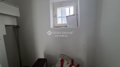 Eladó családi ház Halásztelek