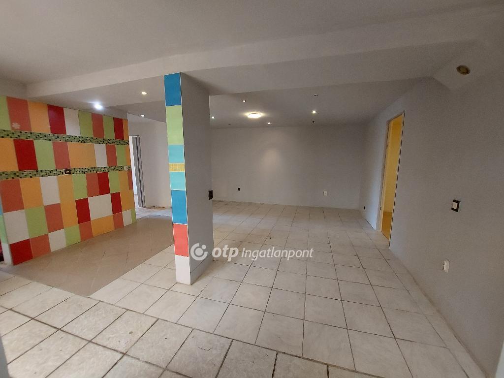 Eladó családi ház Miskolc