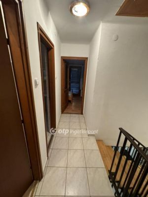 Eladó lakás Tiszafüred