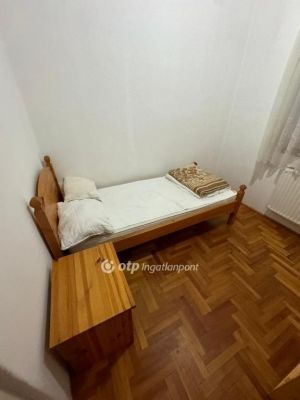 Eladó lakás Tiszafüred