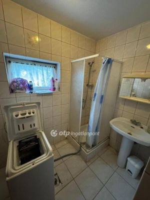 Eladó lakás Tiszafüred