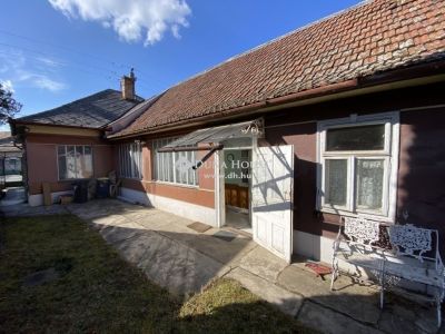 Eladó családi ház Gyömrő