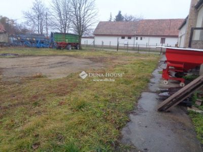 Eladó családi ház Kisláng
