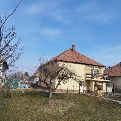 Eladó családi ház Mezőkeresztes